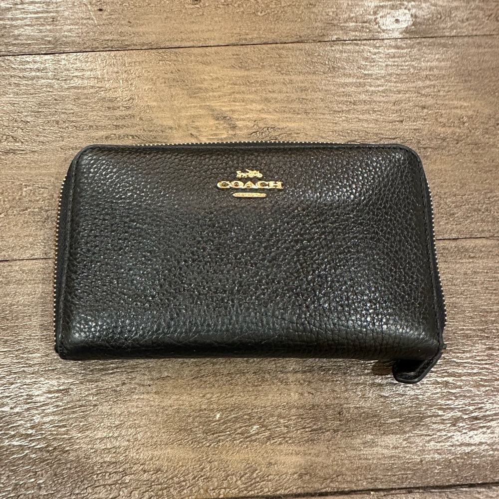 Coach Black Textured Leather Men's Wallet